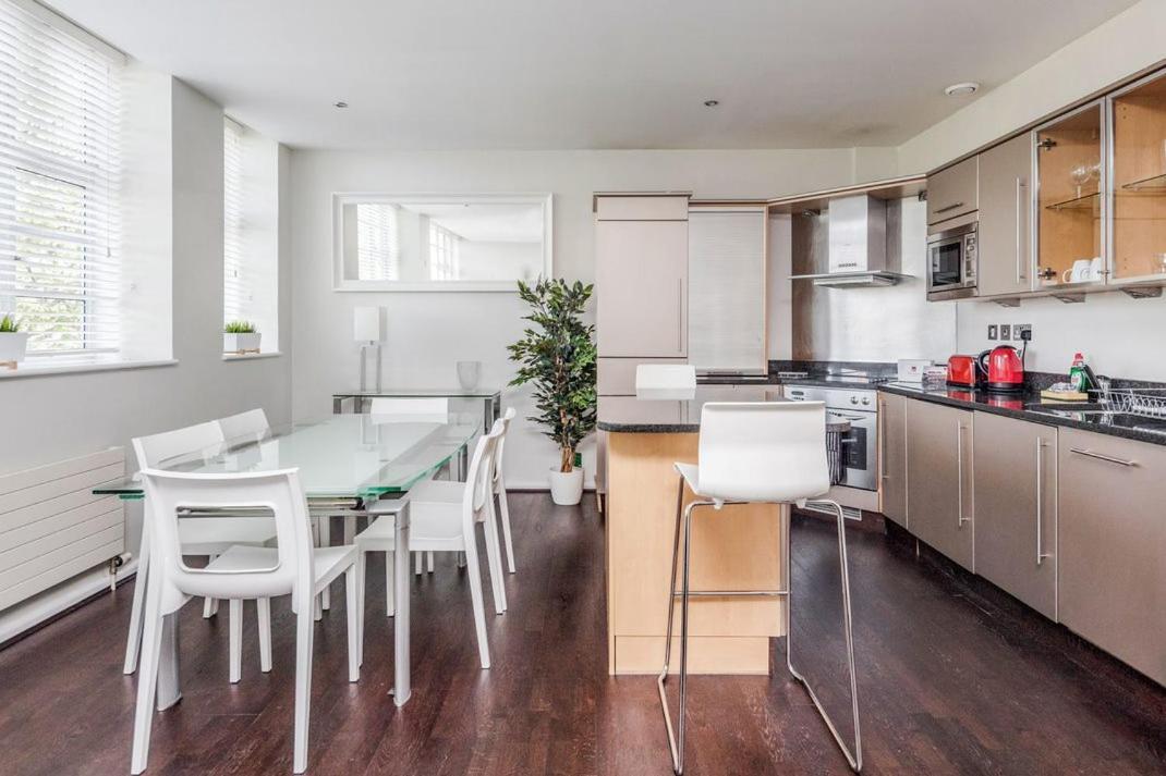 Roomspace Serviced Apartments - Princes House Μπράιτον Εξωτερικό φωτογραφία